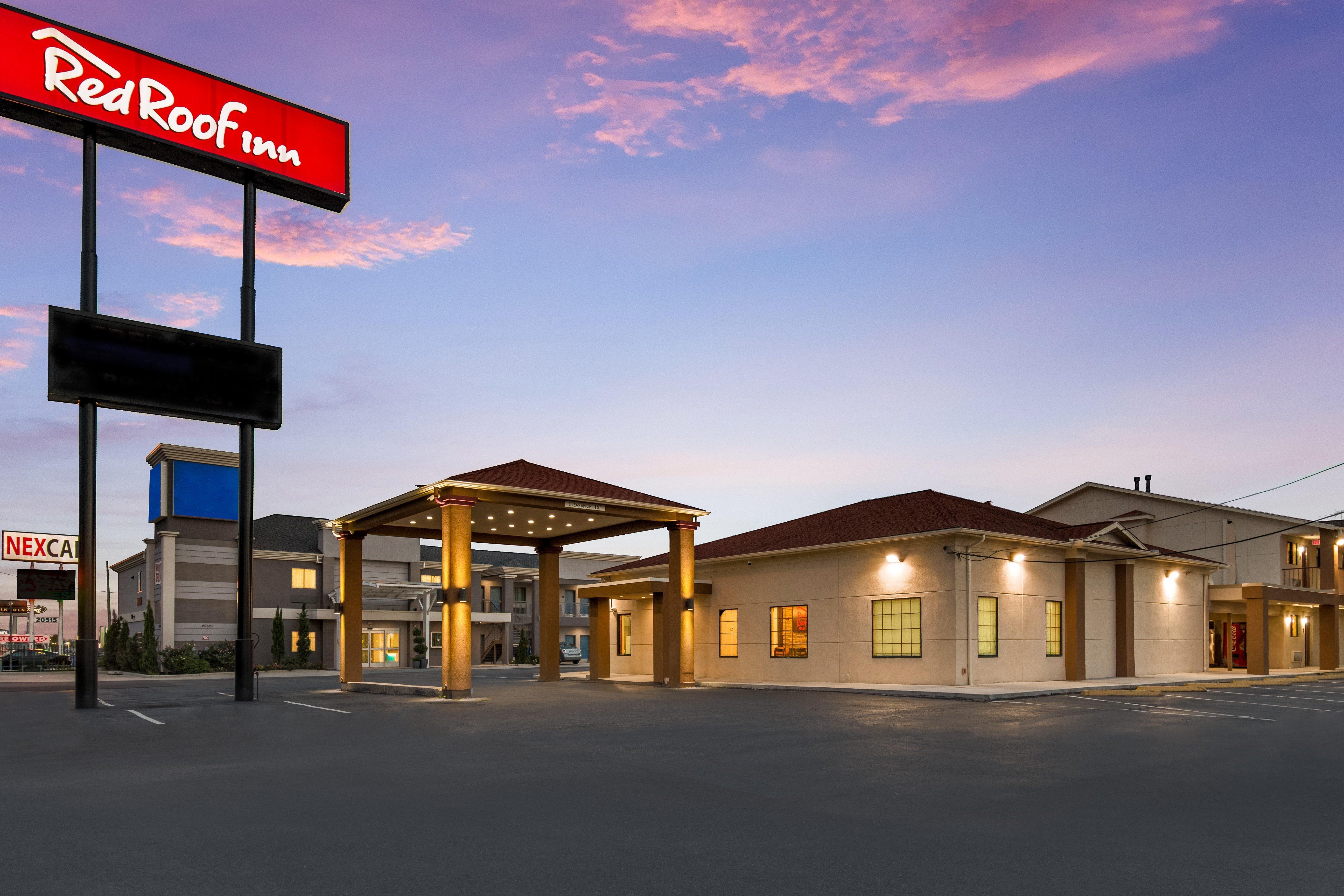 Red Roof Inn Houston - Spring North Bagian luar foto
